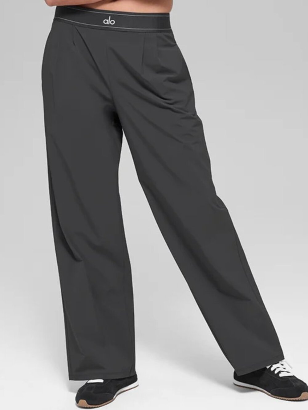 NWT ALO Yoga🛴Suit Up Trouser Dark Grey,Wide Leg 30” Inseam - Picture 7 of 8